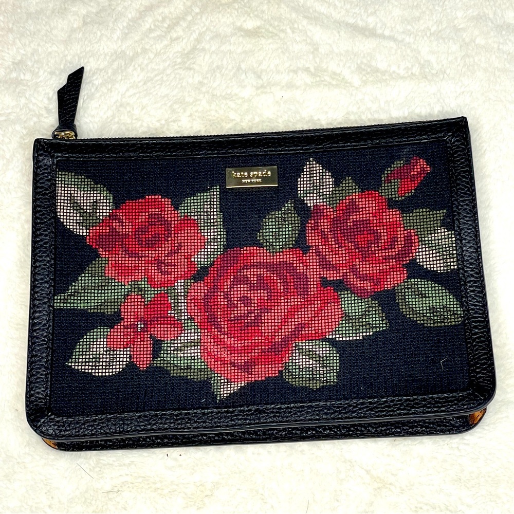 NWT Kate Spade clutch bag *embroidered